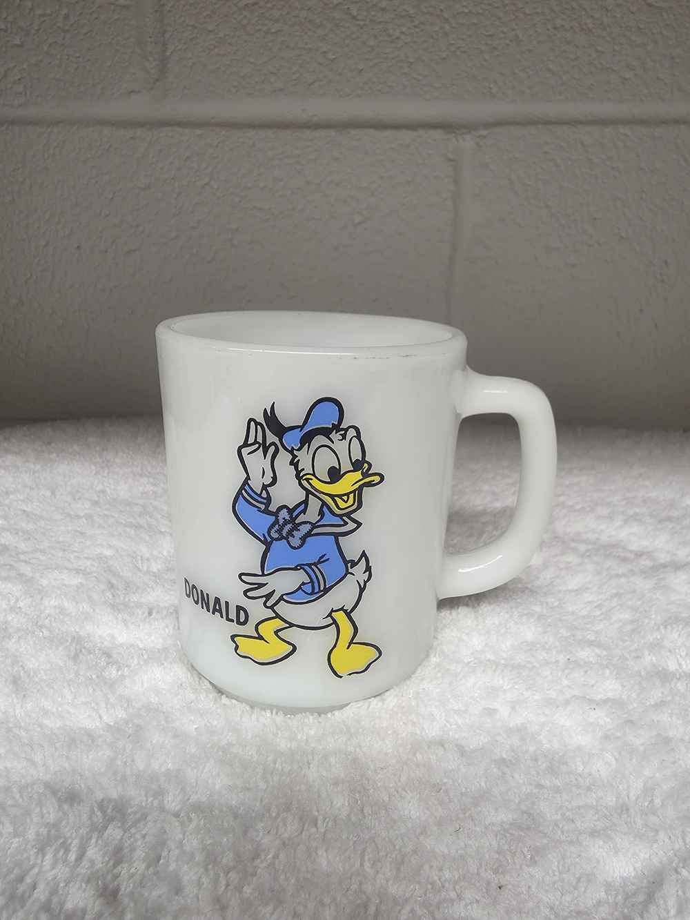 White Donald Duck Ceramic Coffee Mug